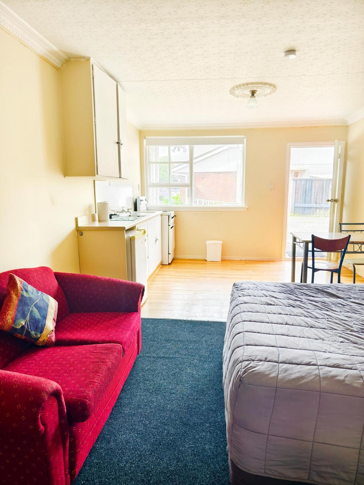 Ferry Motel Christchurch Bagian luar foto