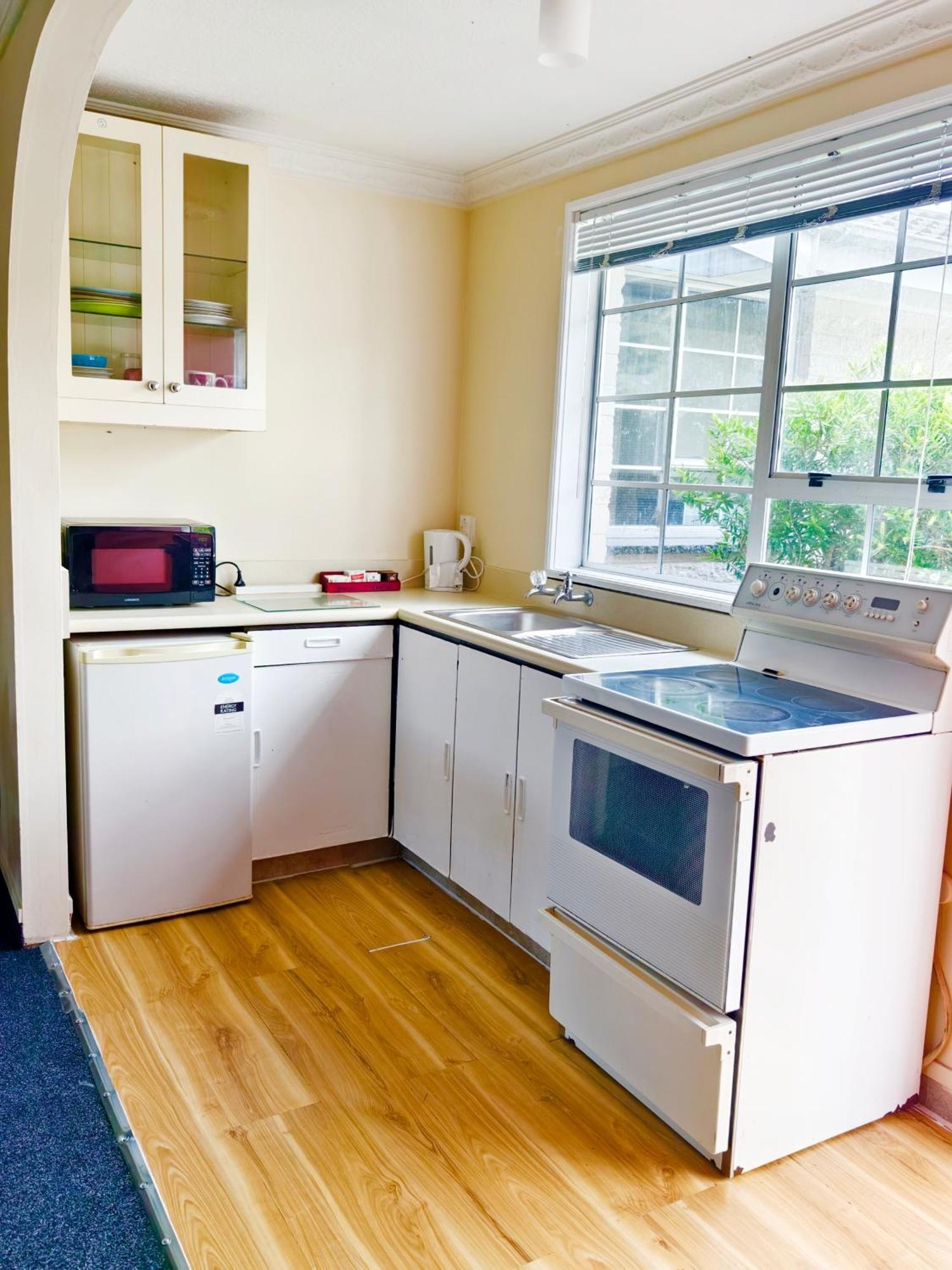 Ferry Motel Christchurch Bagian luar foto