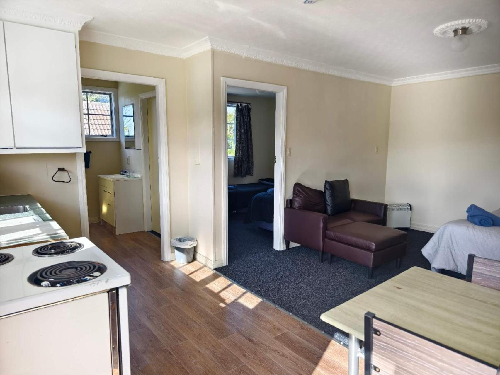 Ferry Motel Christchurch Bagian luar foto