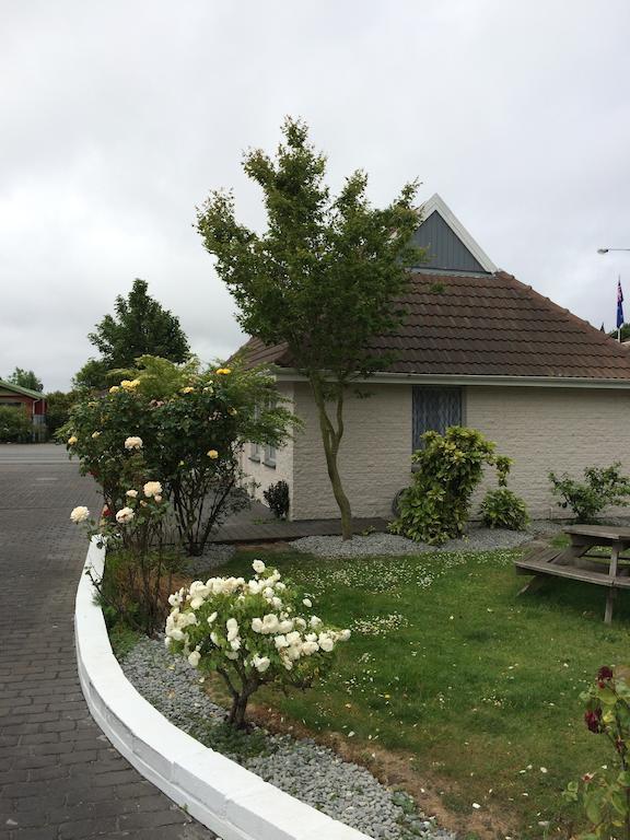 Ferry Motel Christchurch Bagian luar foto