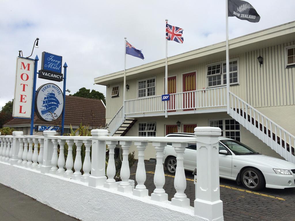 Ferry Motel Christchurch Bagian luar foto